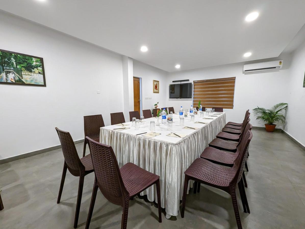 Kochi Once Upon The River, Aluva - Near Cochin International Airport מראה חיצוני תמונה