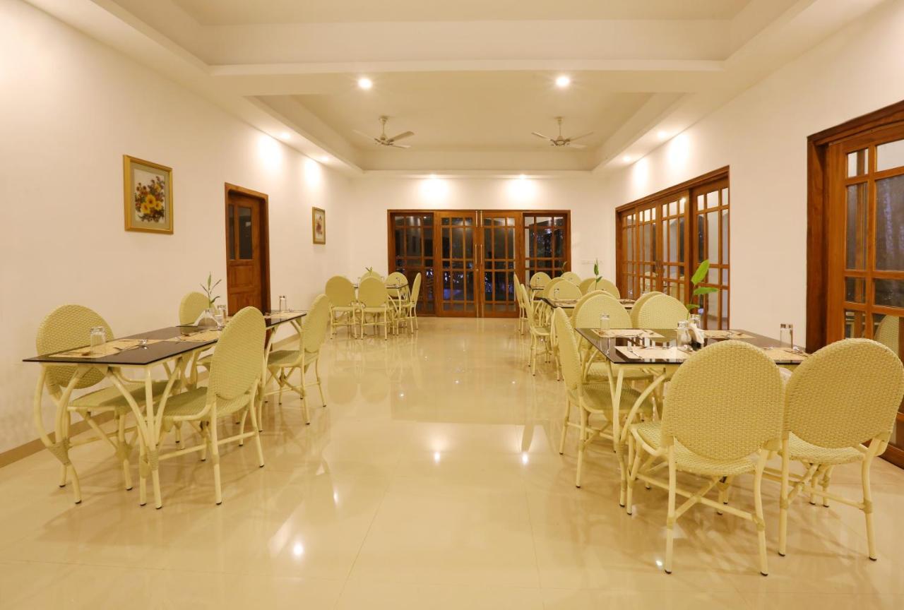 Kochi Once Upon The River, Aluva - Near Cochin International Airport מראה חיצוני תמונה