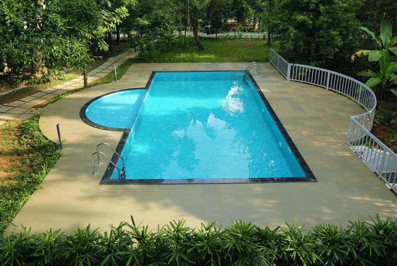 Kochi Once Upon The River, Aluva - Near Cochin International Airport מראה חיצוני תמונה