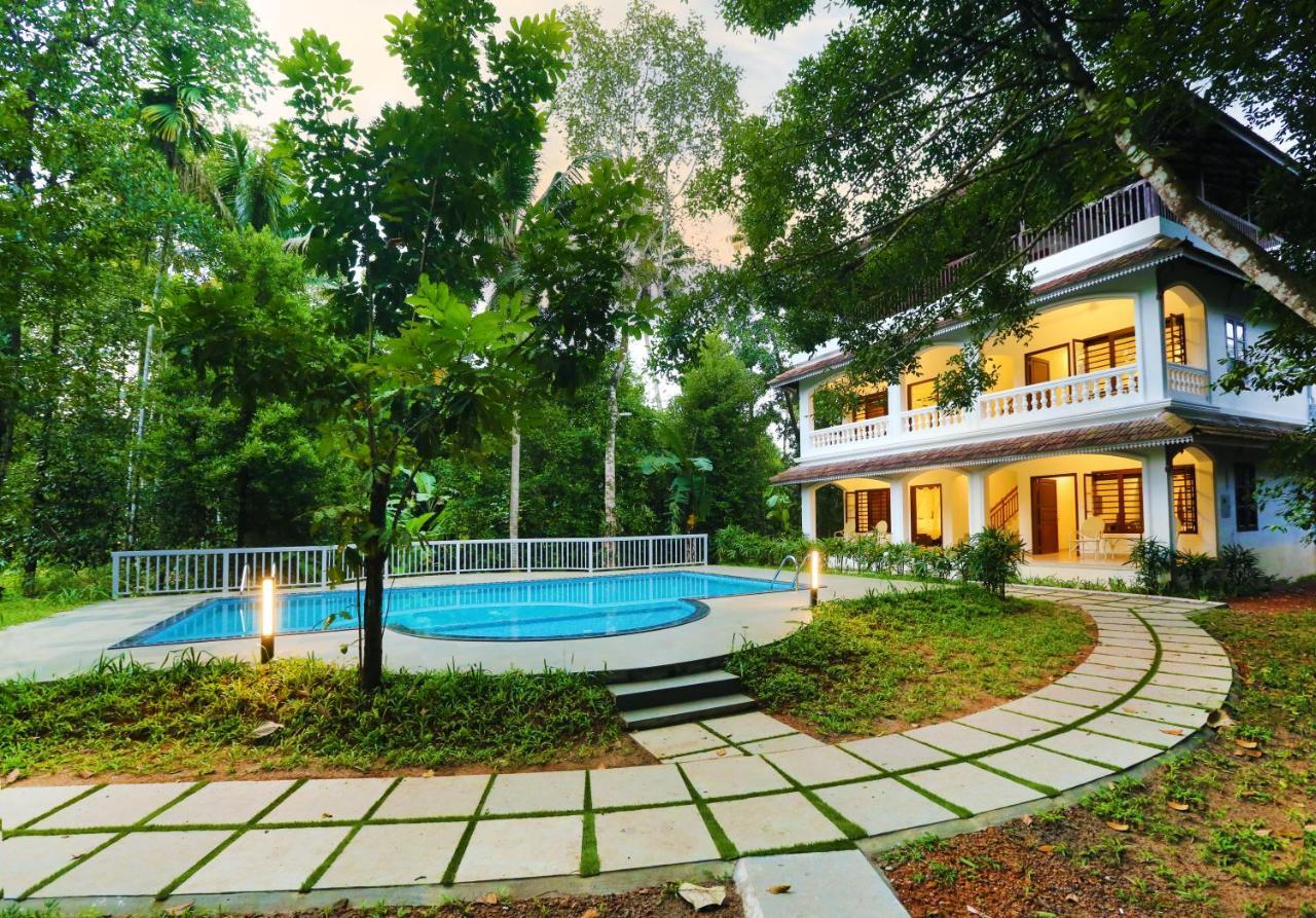 Kochi Once Upon The River, Aluva - Near Cochin International Airport מראה חיצוני תמונה