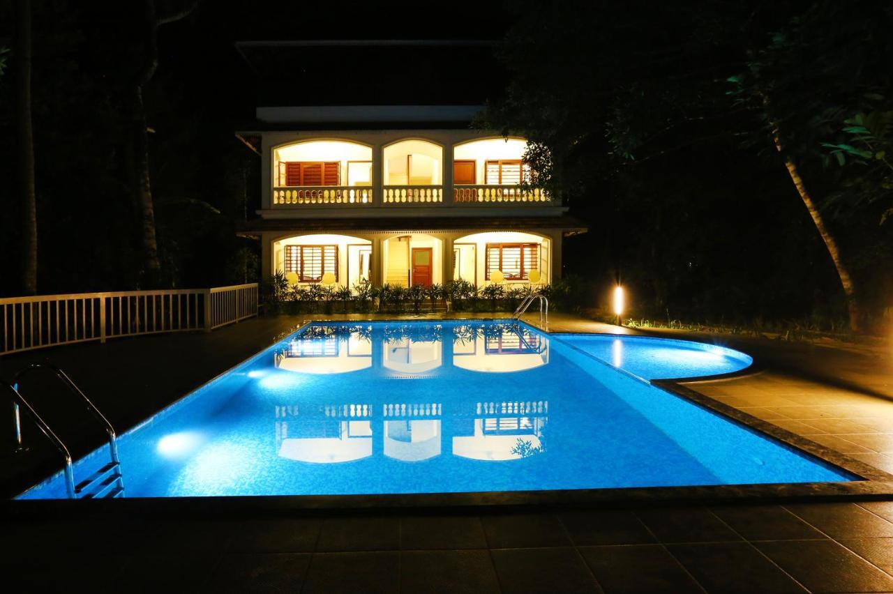 Kochi Once Upon The River, Aluva - Near Cochin International Airport מראה חיצוני תמונה