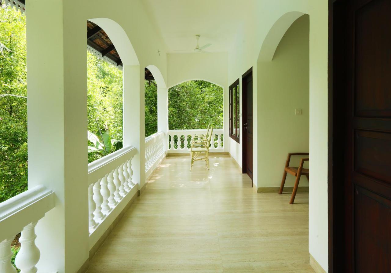 Kochi Once Upon The River, Aluva - Near Cochin International Airport מראה חיצוני תמונה