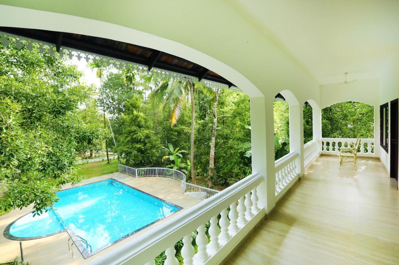 Kochi Once Upon The River, Aluva - Near Cochin International Airport מראה חיצוני תמונה